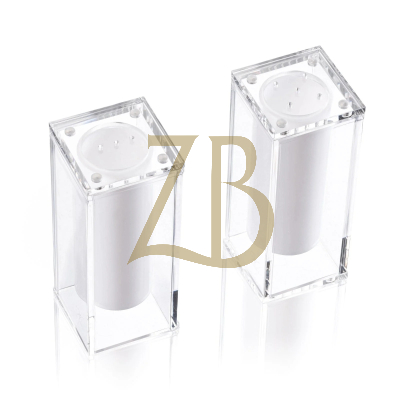 Salt Shaker - Lucite - Suspended - Waterdale