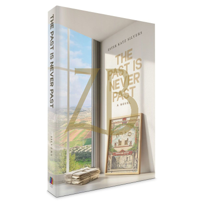 The Past Is Never Past - Novel - Silvers p/b